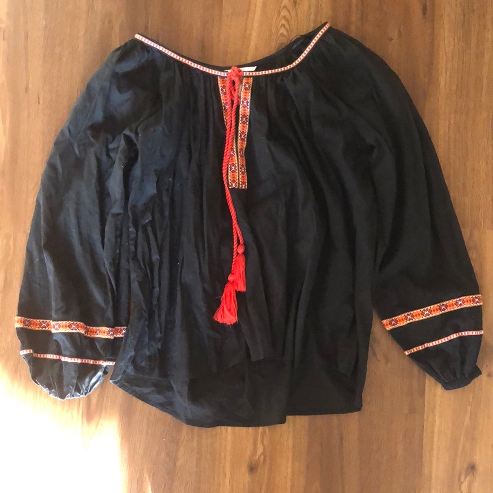 H&M Boho Peasant Top with Tassles